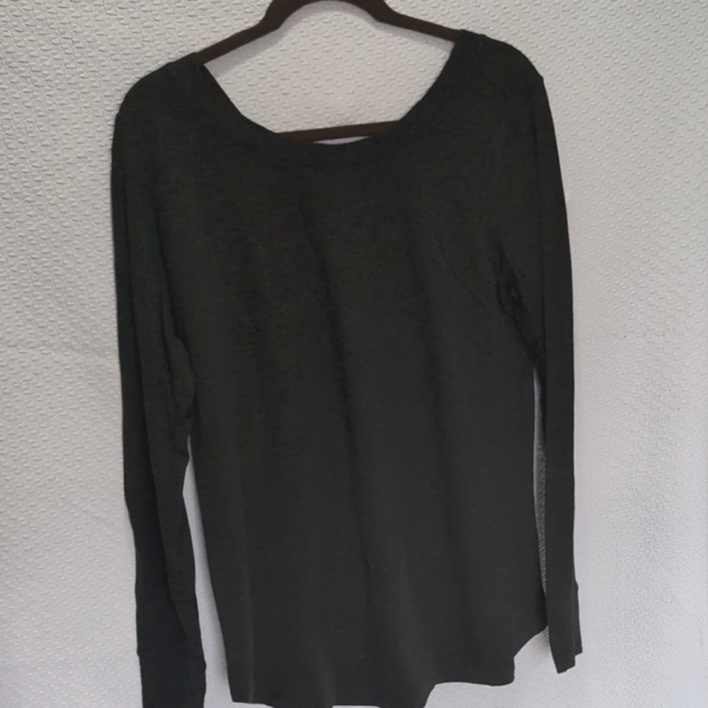 CABI ATC Cross back sweatshirt